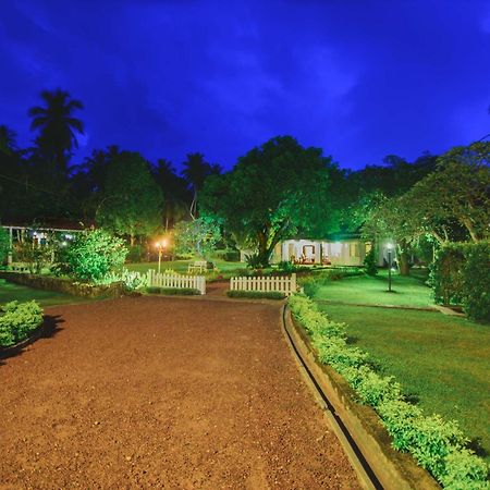 Thalpe Walawwa Heritage Villa Унаватуна Экстерьер фото