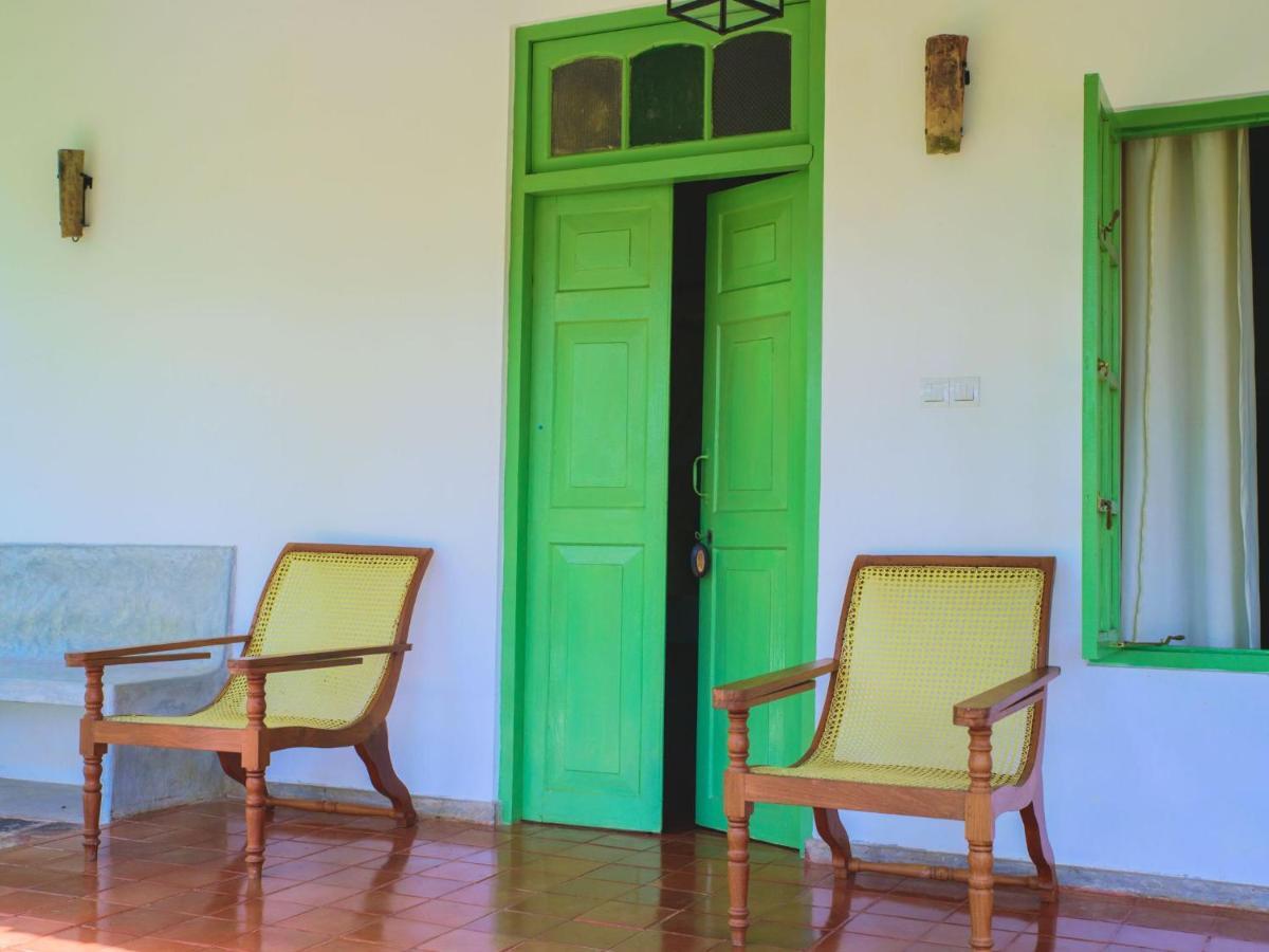 Thalpe Walawwa Heritage Villa Унаватуна Экстерьер фото