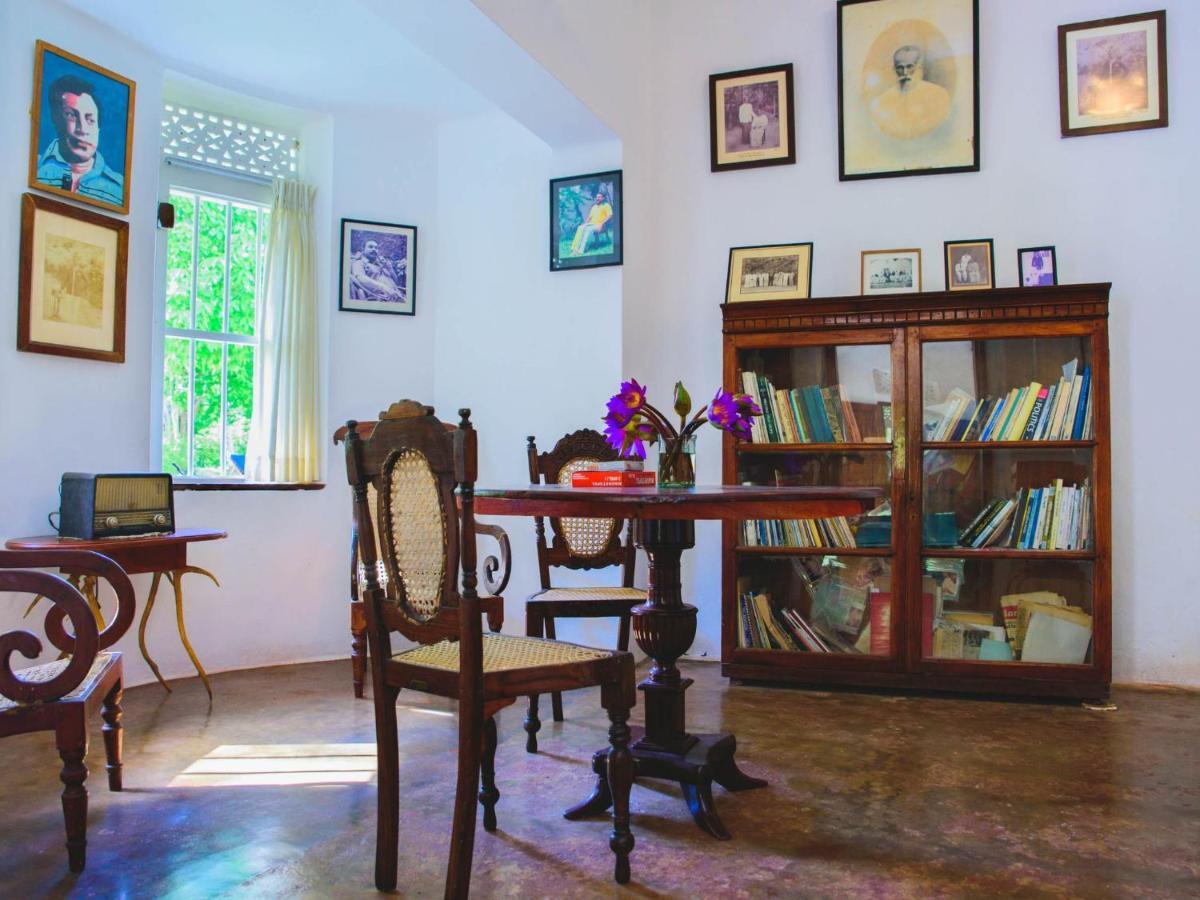 Thalpe Walawwa Heritage Villa Унаватуна Экстерьер фото